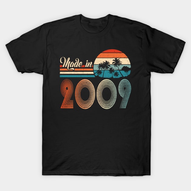 13 Year Old Made In 2009 13 Birthday Gifts Vintage T-Shirt by DanielHeresmo